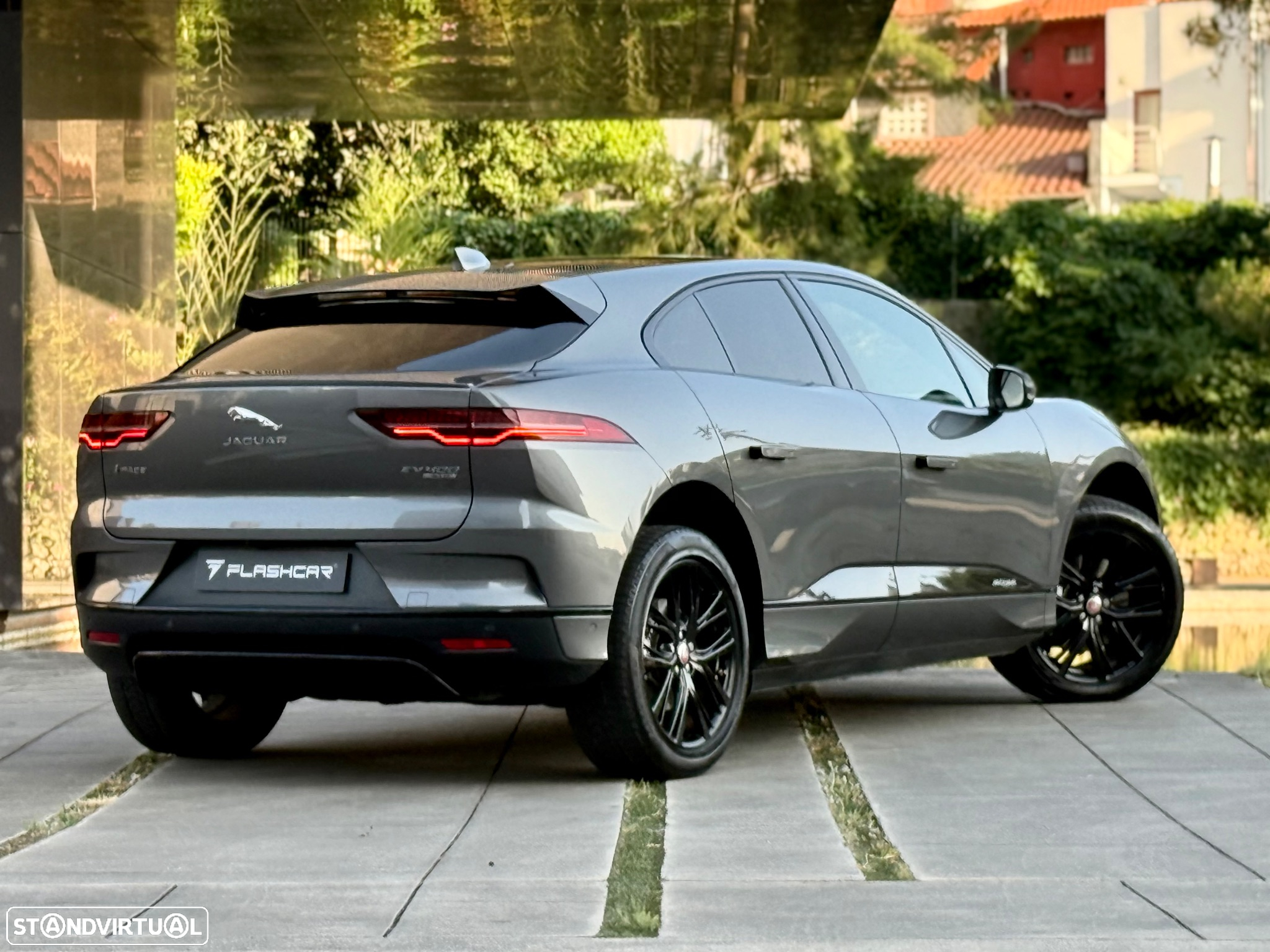 Jaguar I-Pace EV400 AWD S - 2