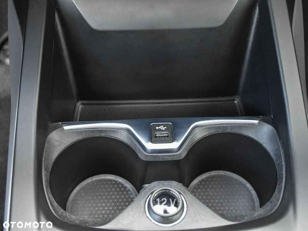 BMW Seria 1 118i Advantage - 23