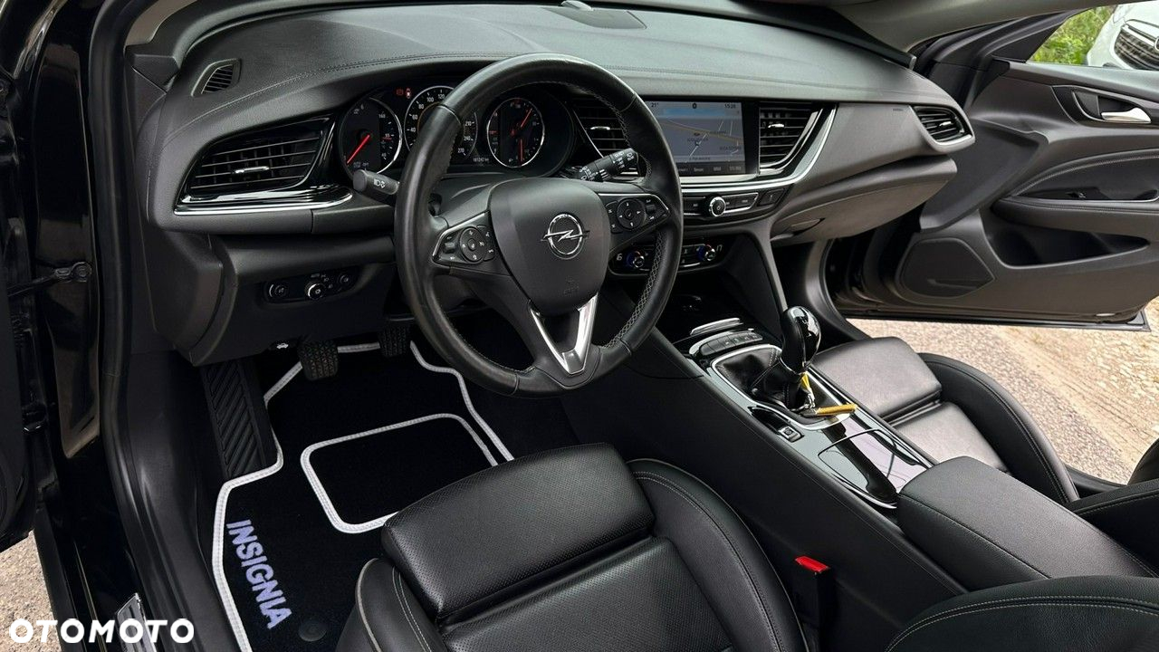Opel Insignia - 33