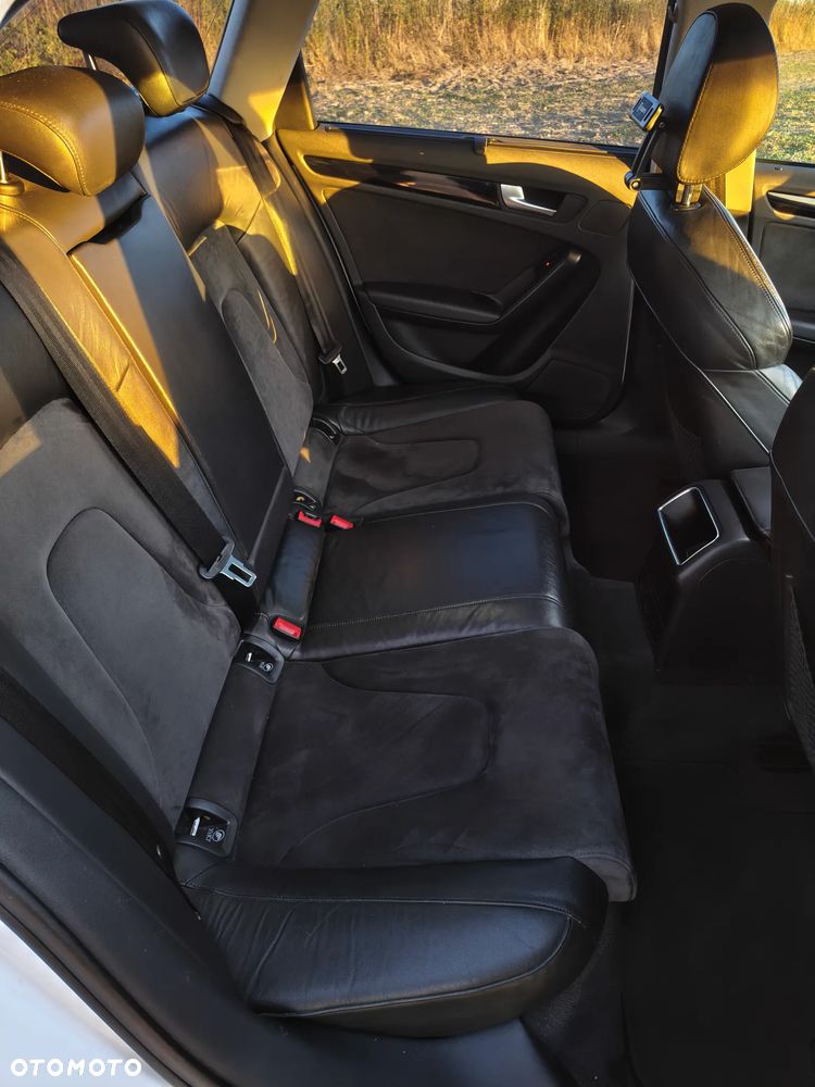 Audi A4 Avant 2.0 TDI DPF - 14