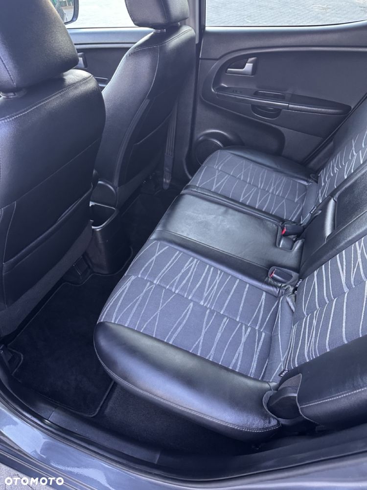 Kia Venga 1.6 CVVT Automatik Dream-Team Edition - 9