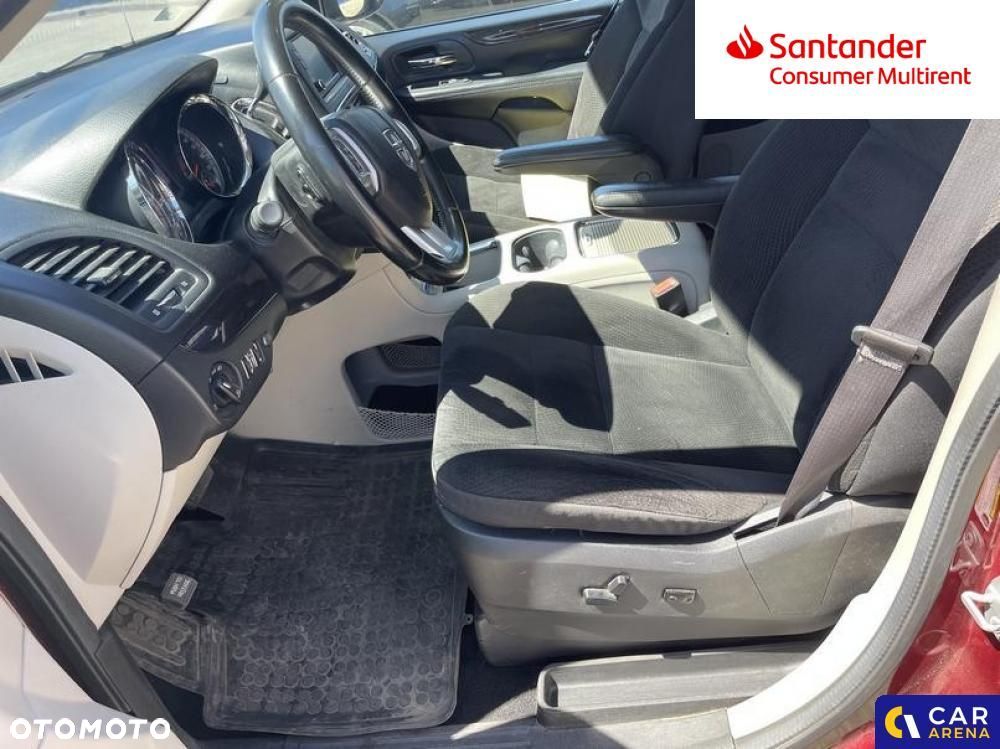 Dodge Grand Caravan - 28