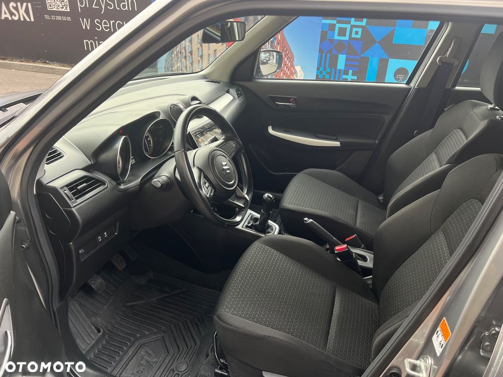 Suzuki Swift 1.2 Dualjet Hybrid Club - 24