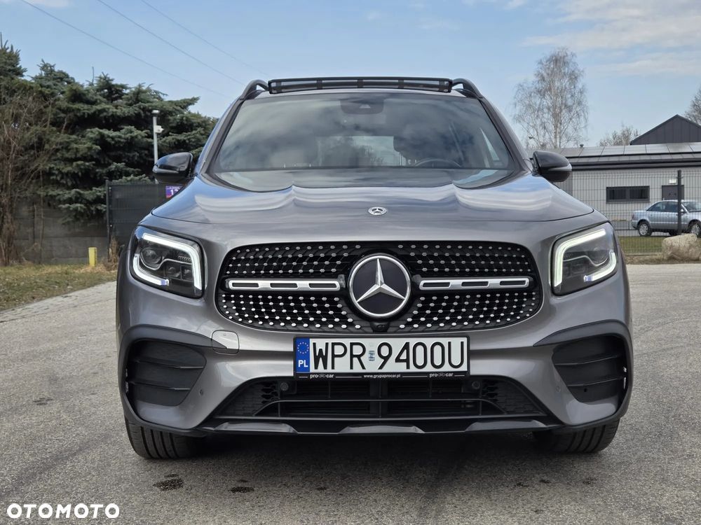 Mercedes-Benz GLB 220 d AMG Line 8G-DCT - 2