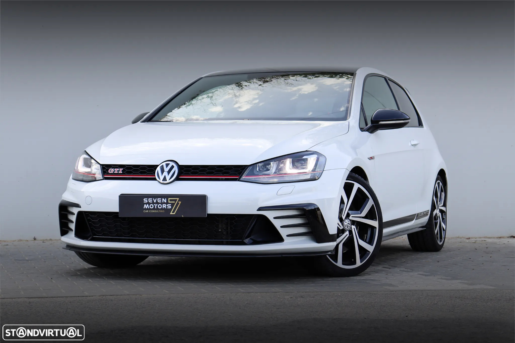 VW Golf GTI Clubsport DSG - 2