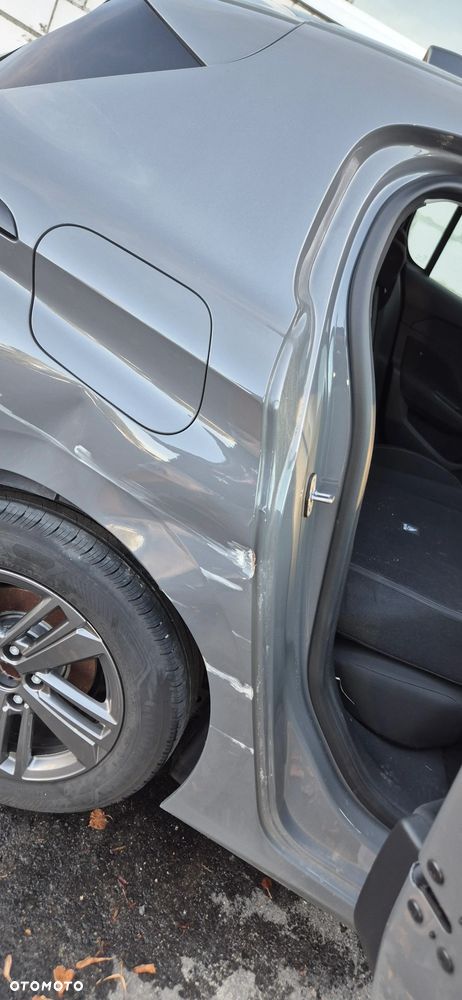Peugeot 308 1.2 PureTech Allure S&S EAT8 - 10