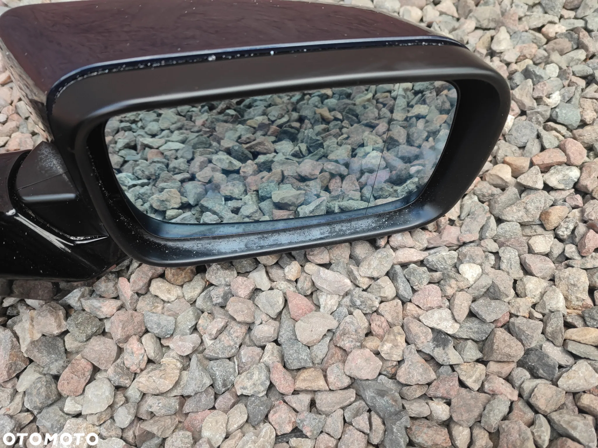 BMW E46 SEDAN / TOURING ORYGINALNE LUSTERKO LEWE / PRAWE ZEWNĘTRZNE EUROPA Z WERSJI SCHADOW-LINE ( CZARNY GŁĘBOKI POŁYSK ) W KOLORZE ORIENTBLAU Metallic 317/5 NA KOSTKĘ 5 PIN O NR. 51 16 7 890 828 / 51 16 7 890 825 OEM W BARDZO DOBRYM STANIE - 17