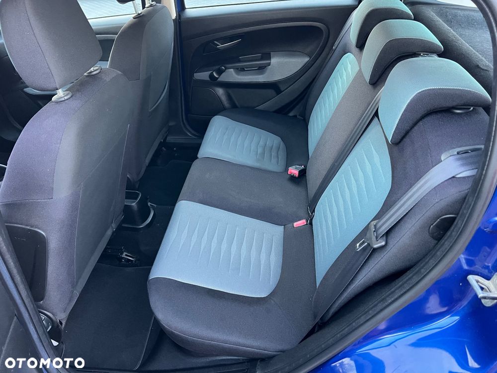 Fiat Punto 1.2 8V - 15