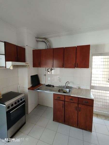 T2 renovado em coimbra/coselhas - Grande imagem: 3/4