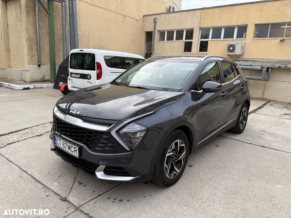 Kia Sportage 1.6 T-GDI MHEV 6MT 4x2 Urban - 11
