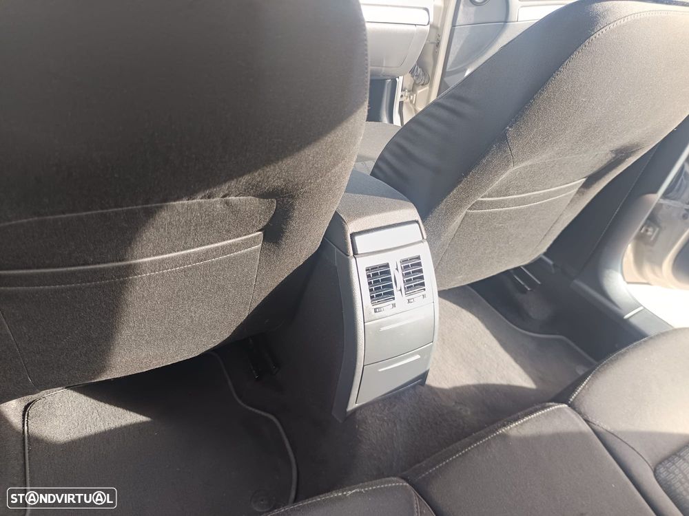 Skoda Octavia Break 1.6 TDi Ambition - 29