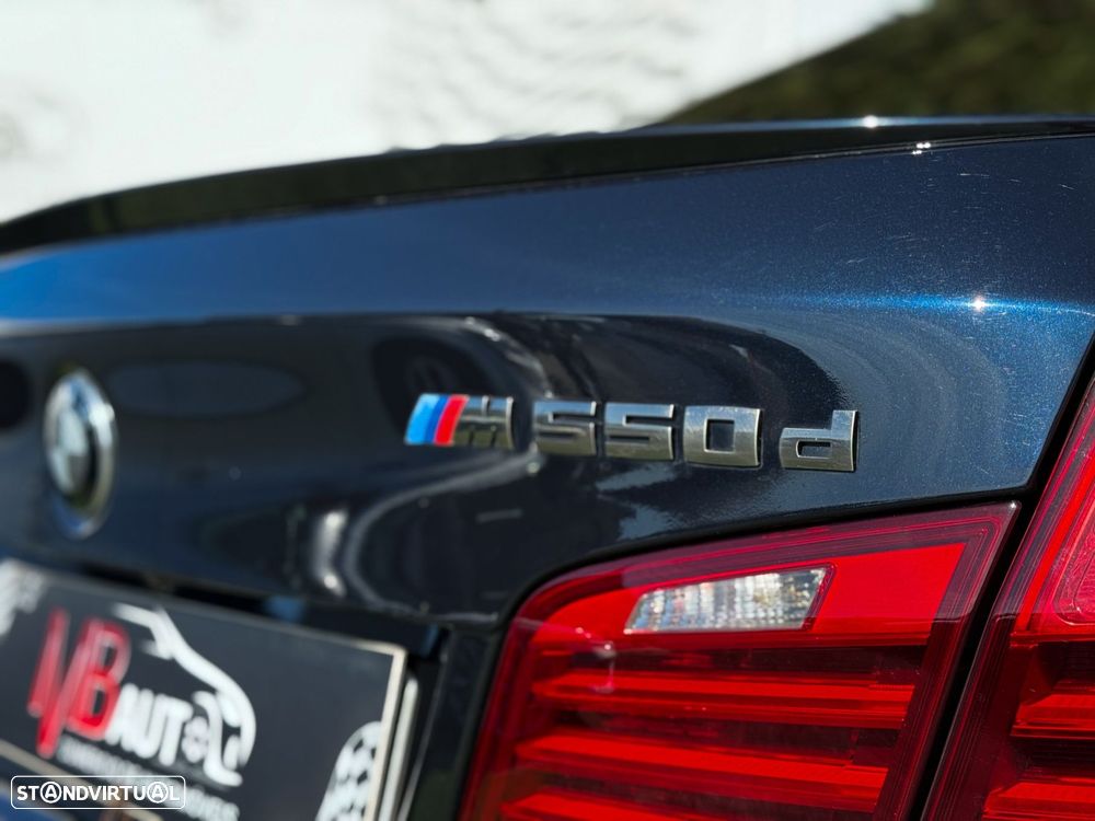 BMW M550d xDrive Auto - 10