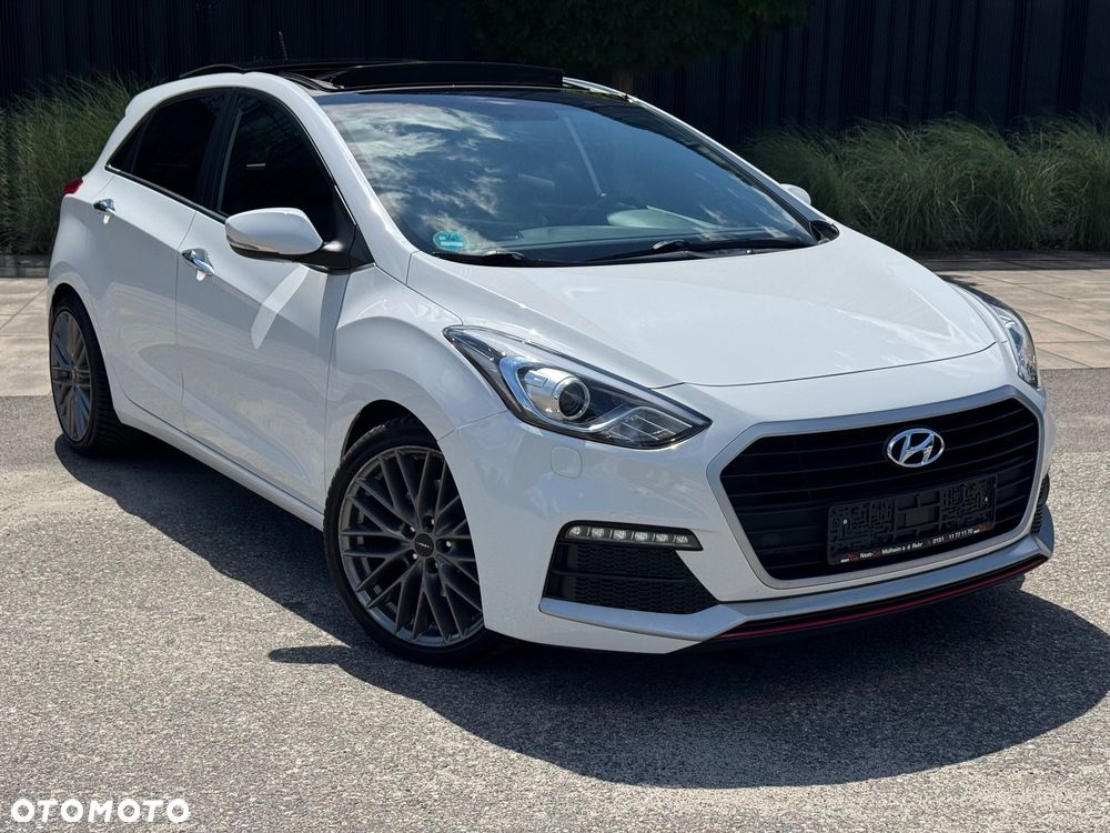 Hyundai i30 1.6 GDI Turbo Luxury - 8