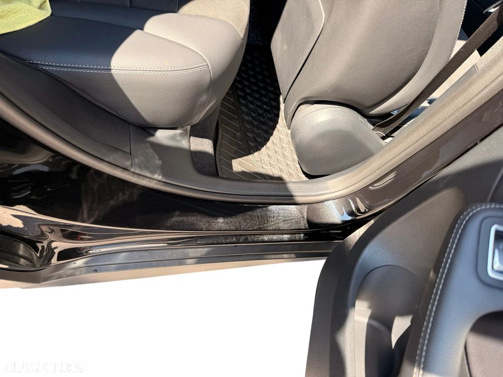 Mercedes-Benz GLC - 17