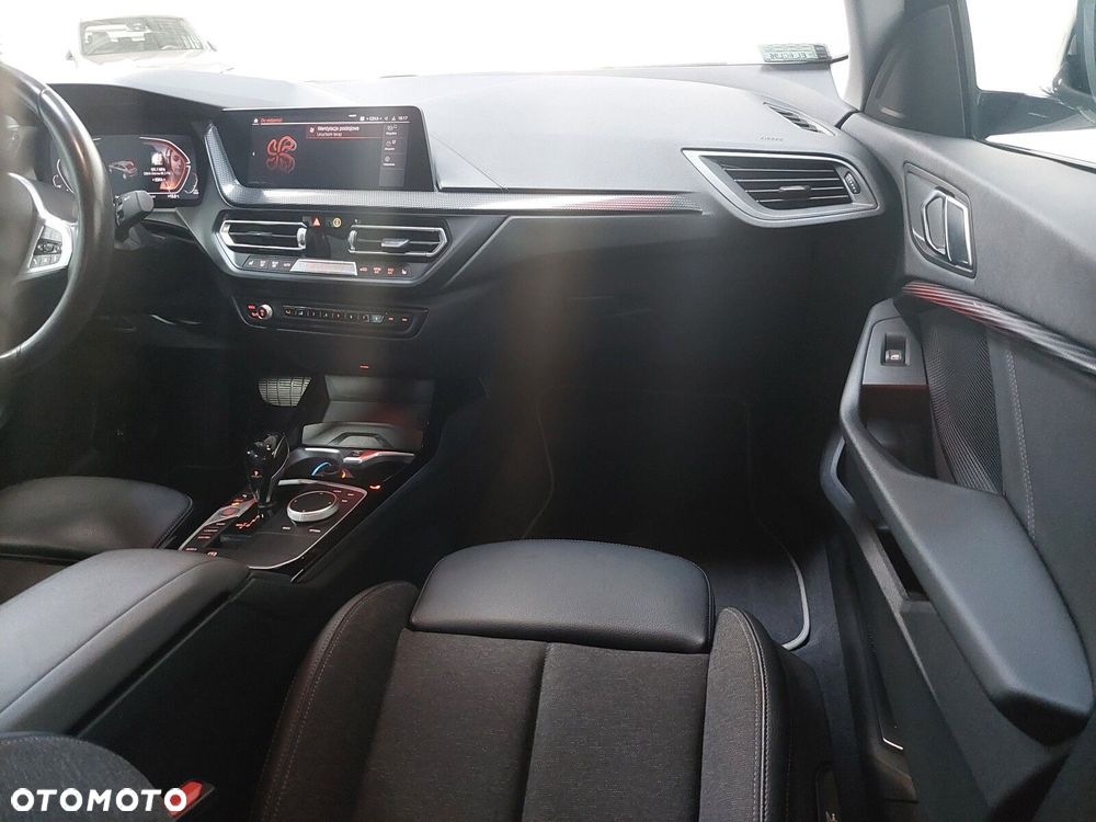 BMW Seria 2 218d Sport Line - 19