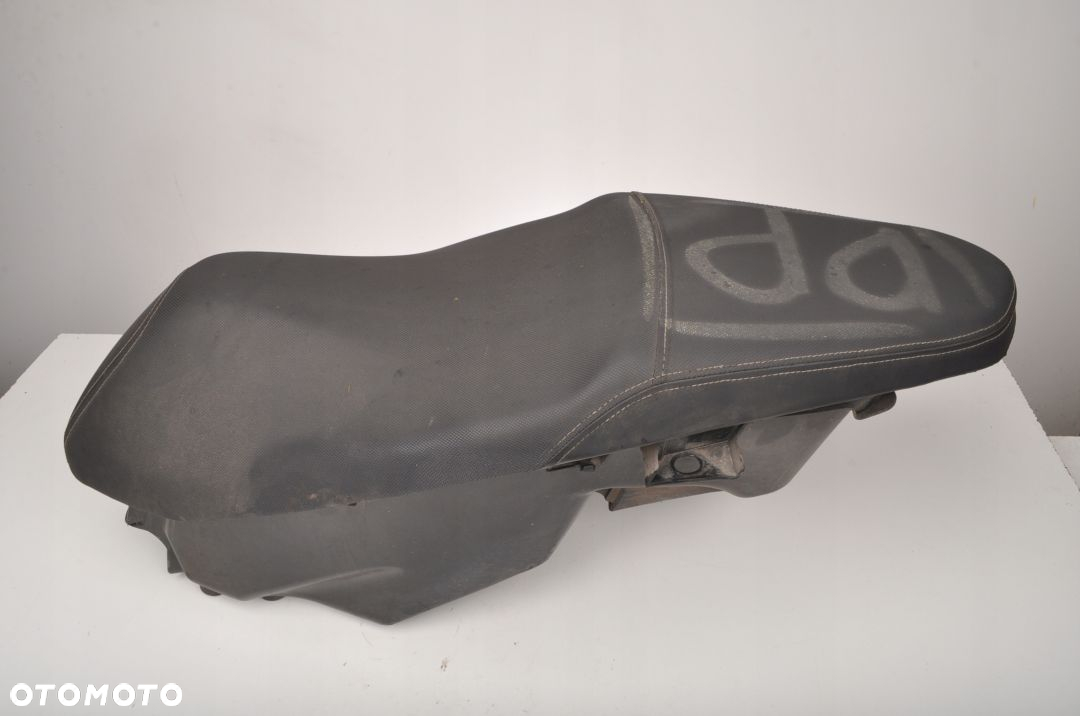 HONDA WW 125 EX2 SIEDZENIE KANAPA SCHOWEK - 12