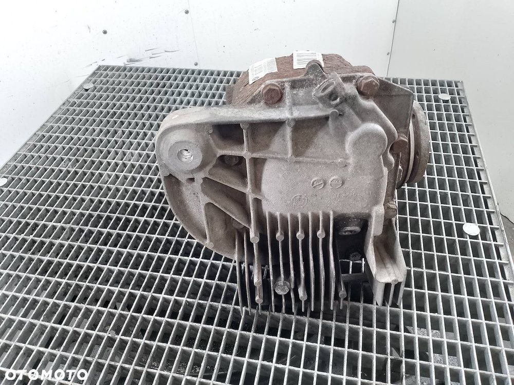 DYFERENCJAŁ TYŁ BMW SERIA 5 E60 7530897 2.5 D 525d - 5