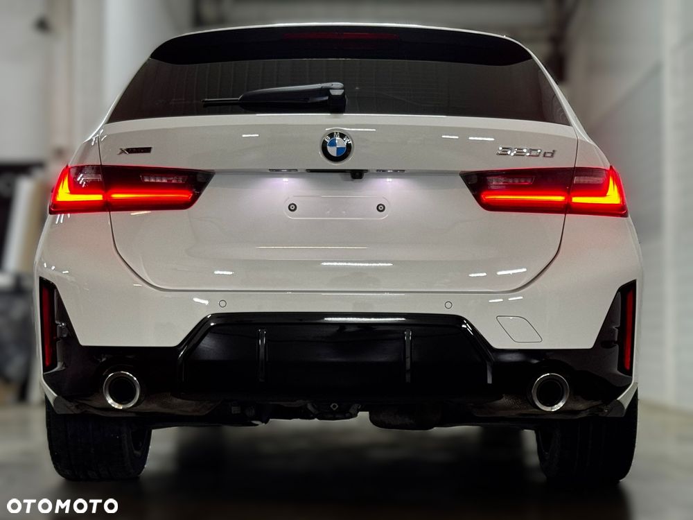 BMW Seria 3 320d xDrive mHEV M Sport - 14