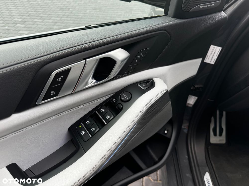 BMW X5 xDrive45e sport - 22