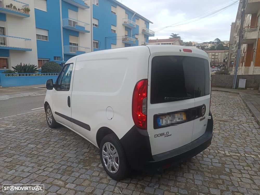 Fiat Doblo IVA DEDUTIVEL - 9