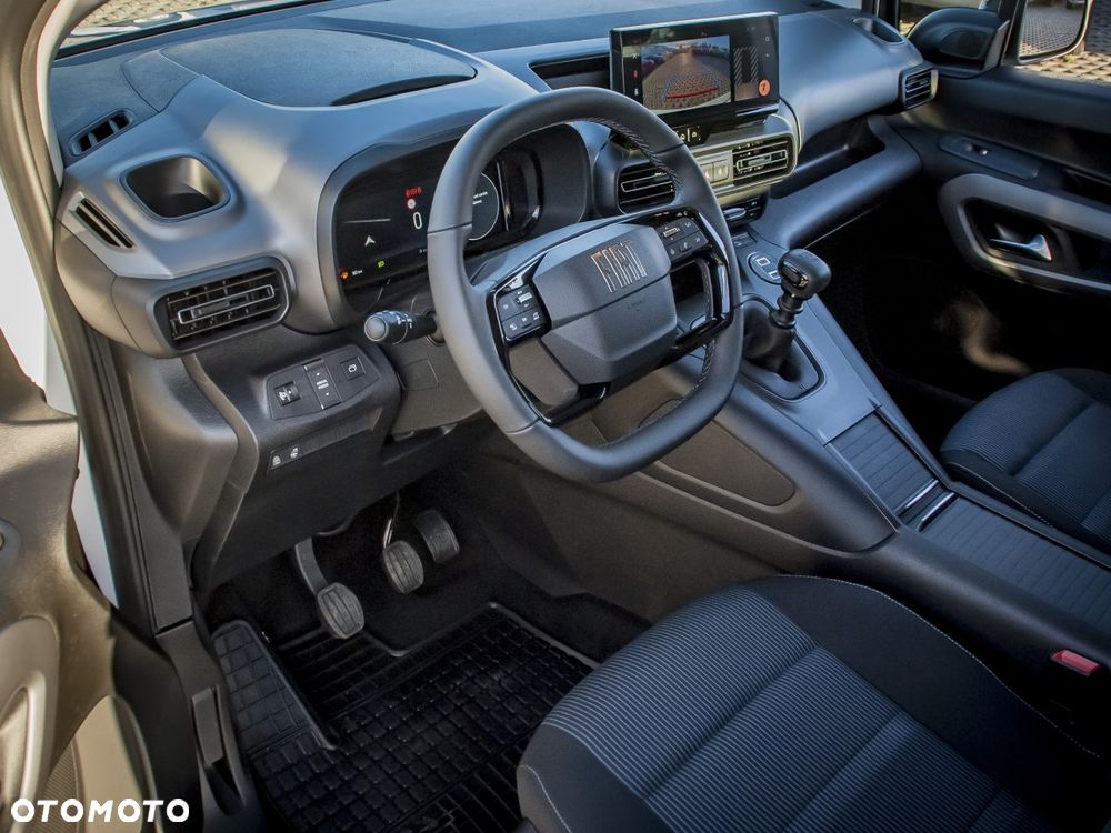 Fiat Qubo - 16