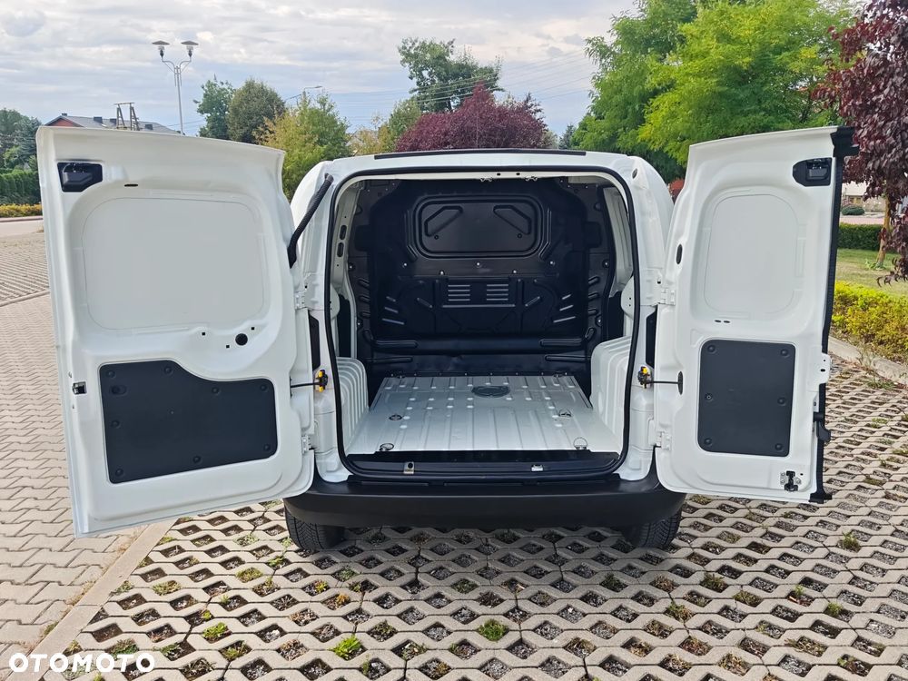 Fiat Fiorino 1.3 Multijet 80 KM Salon Polska Faktura VAT - 16