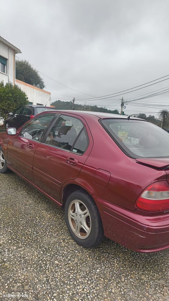 Honda Civic 1.5i LS - 2