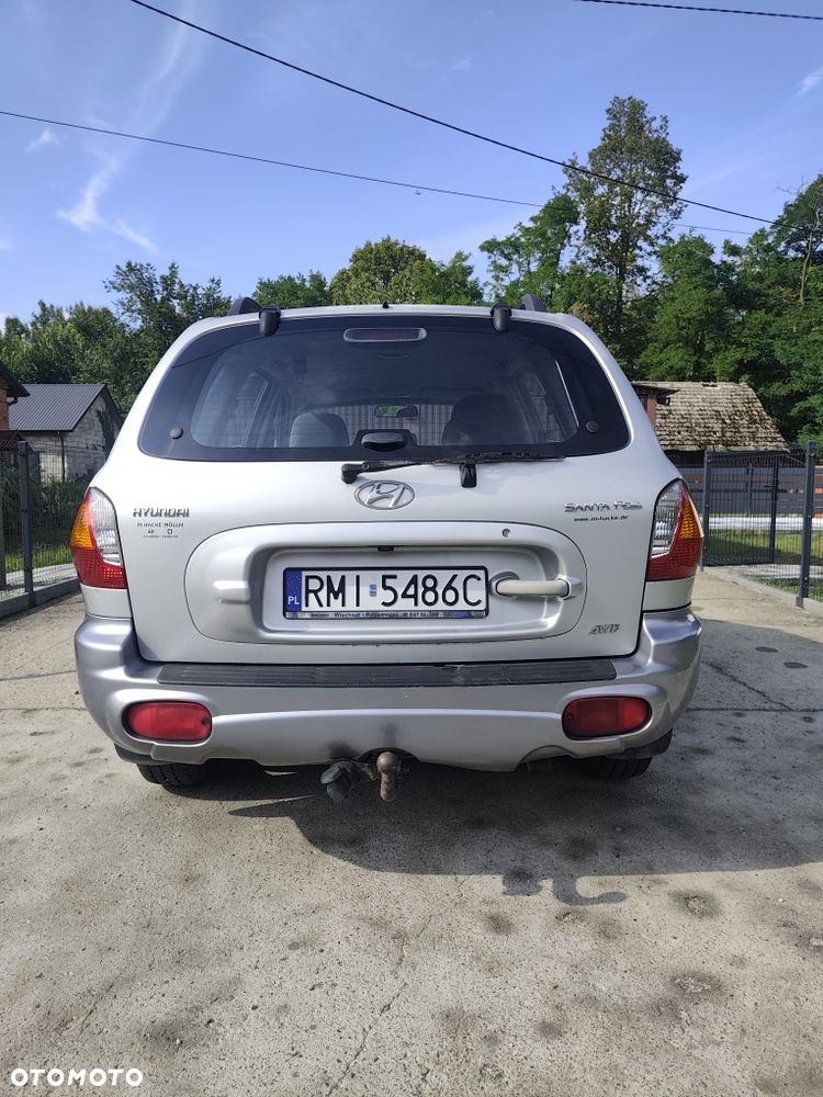 Hyundai Santa Fe - 4