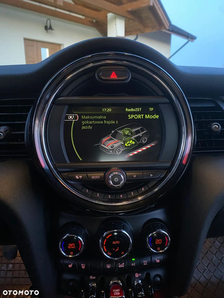 MINI Cooper Essential Trim - 18