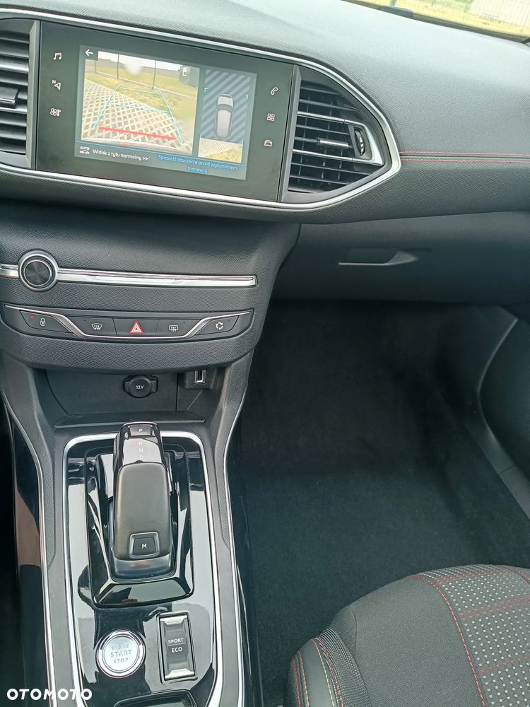 Peugeot 308 1.5 BlueHDi Active S&S EAT8 - 24