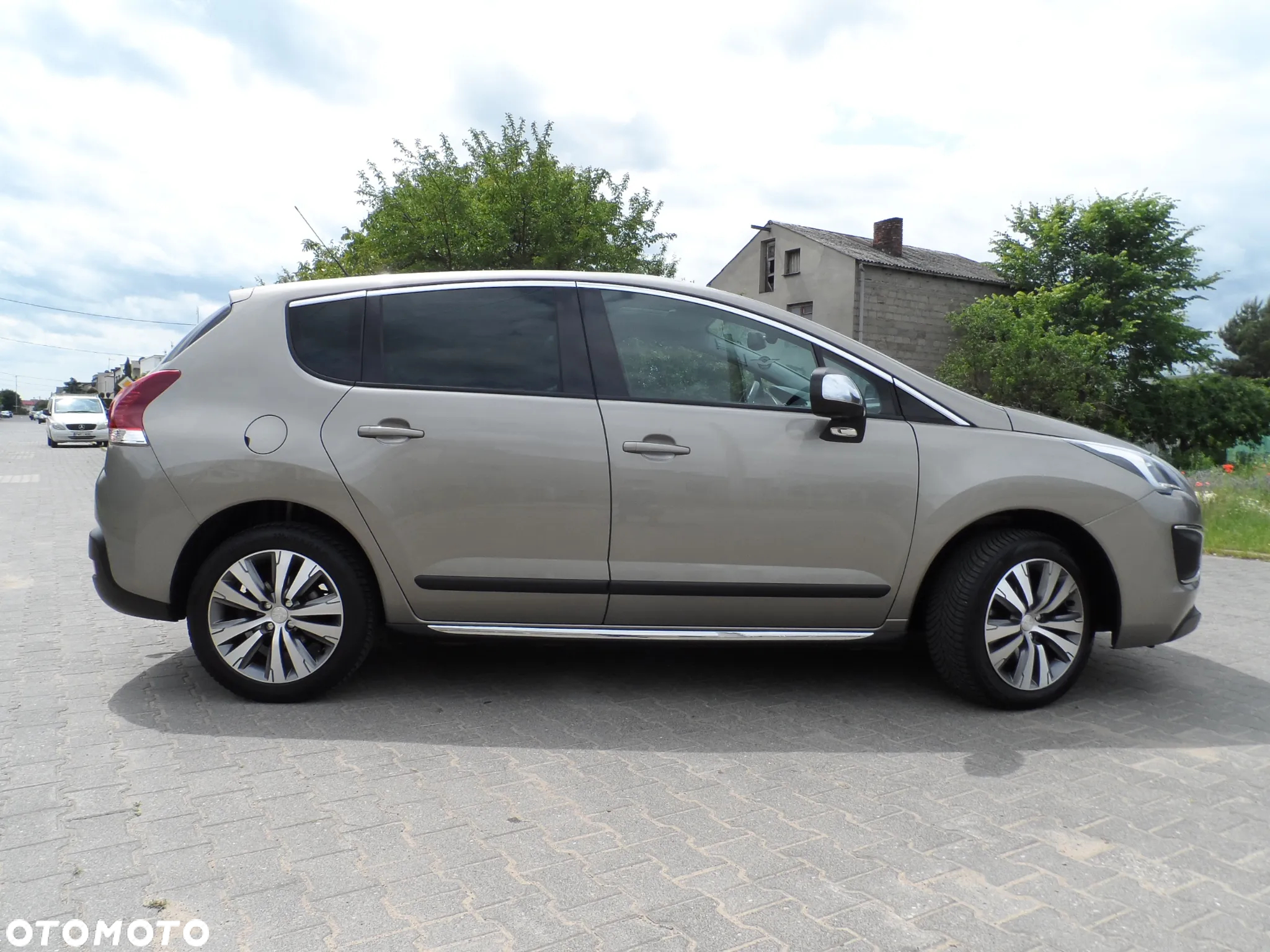 Peugeot 3008 - 3