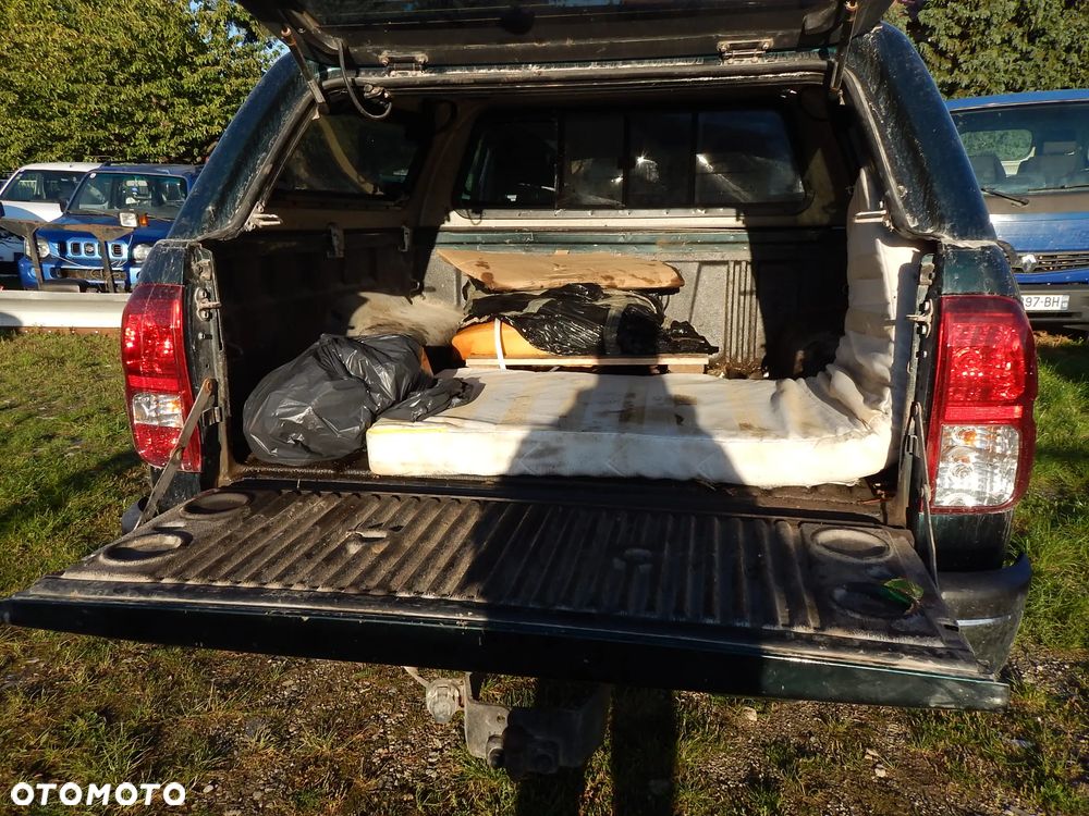 Toyota Hilux - 18
