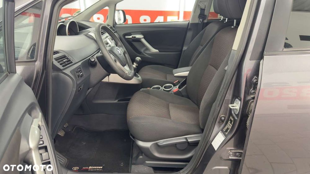 Toyota Verso - 22