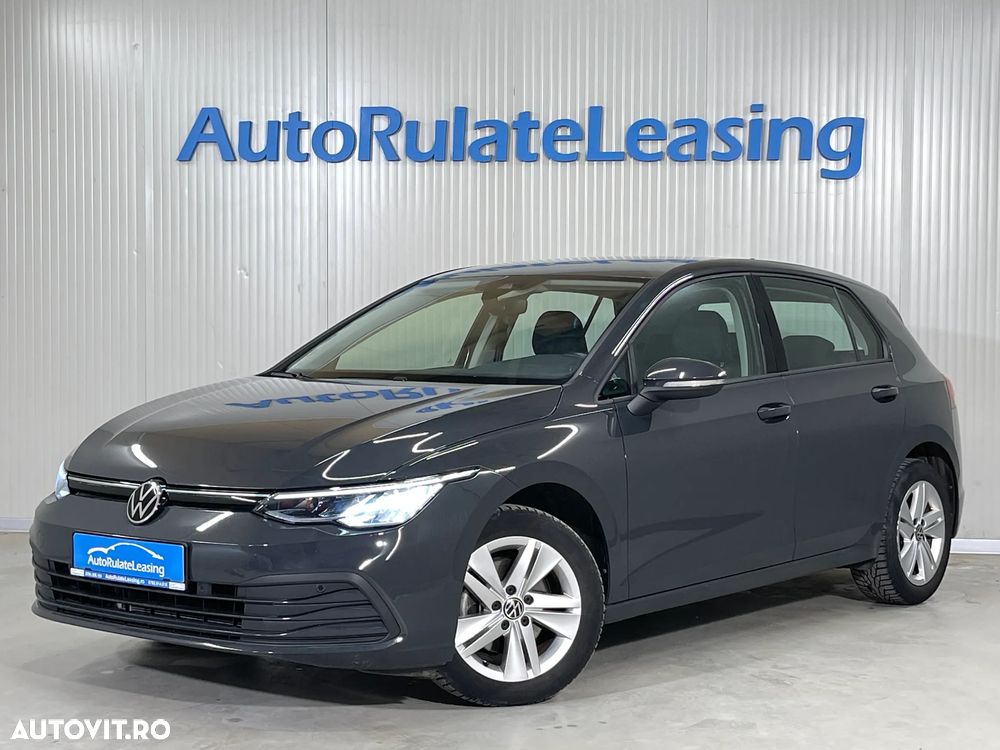 Volkswagen Golf 1.5 eTSI MHEV 130CP DSG Life - 2
