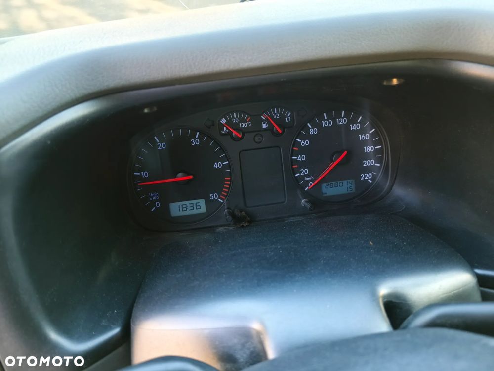 Volkswagen Transporter Mixt - 15
