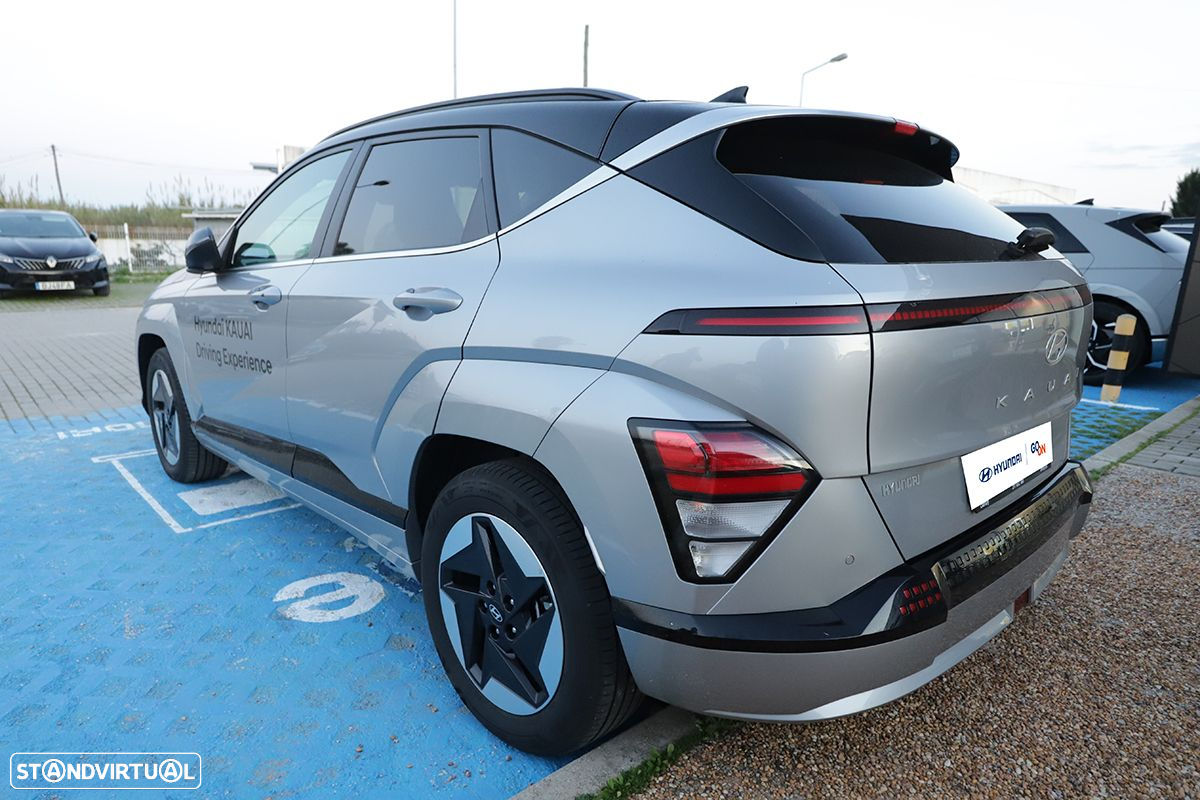 Hyundai Kauai EV 48.4 kWh Premium (TT) - 3