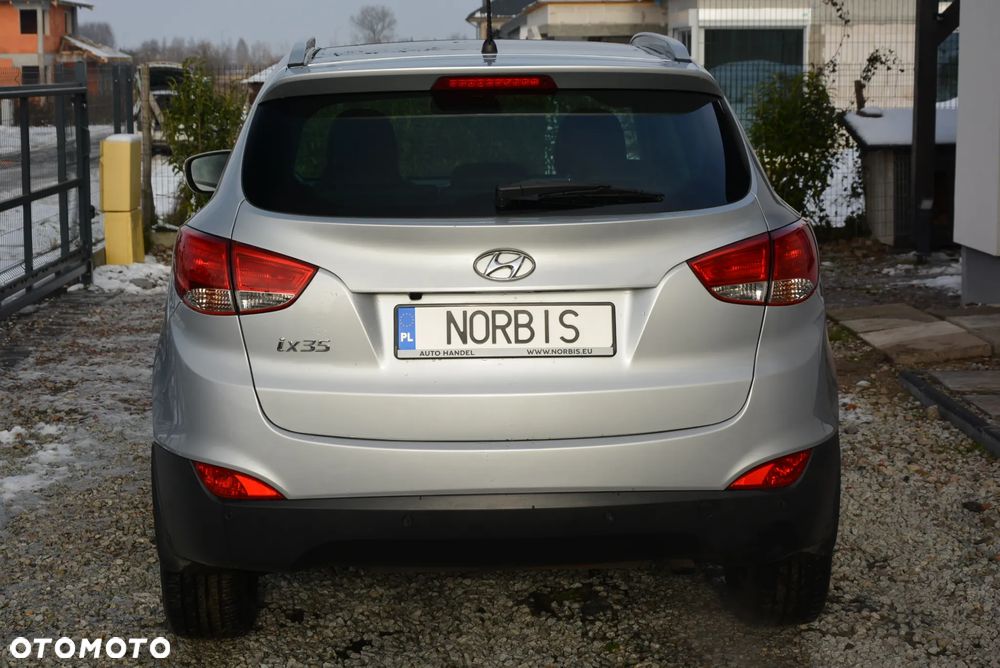 Hyundai ix35 - 13