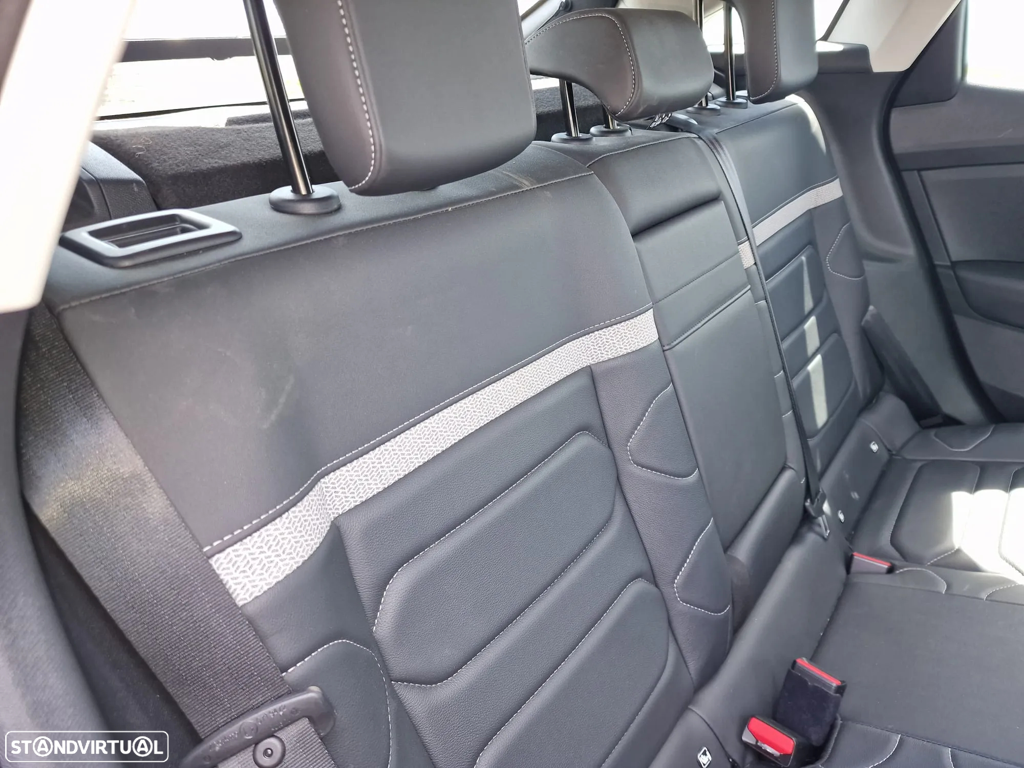 Citroën e-C4 50 kWh Shine Pack - 31