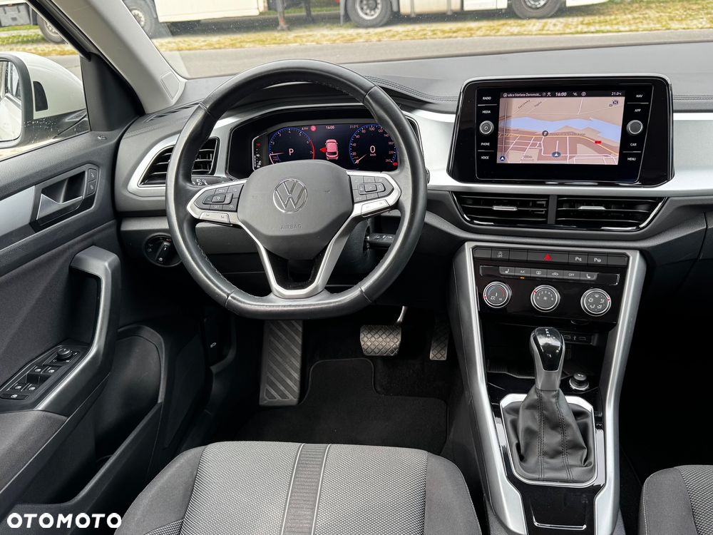 Volkswagen T-Roc 1.5 TSI ACT OPF DSG IQ.DRIVE - 33