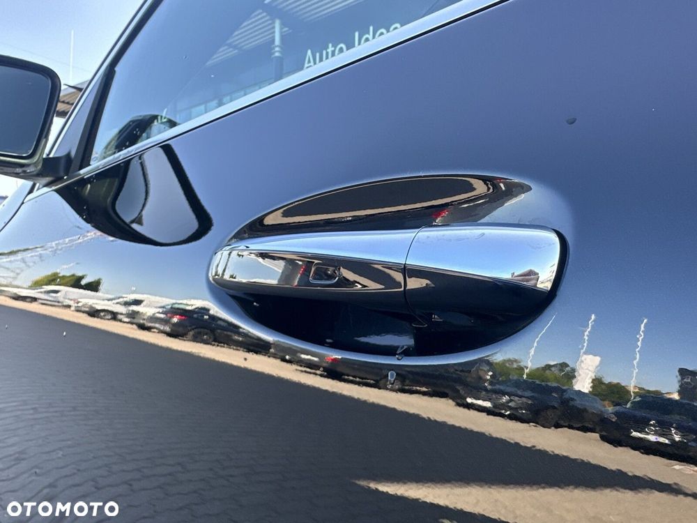 Mercedes-Benz GLA 200 mHEV Progressive 7G-DCT - 13