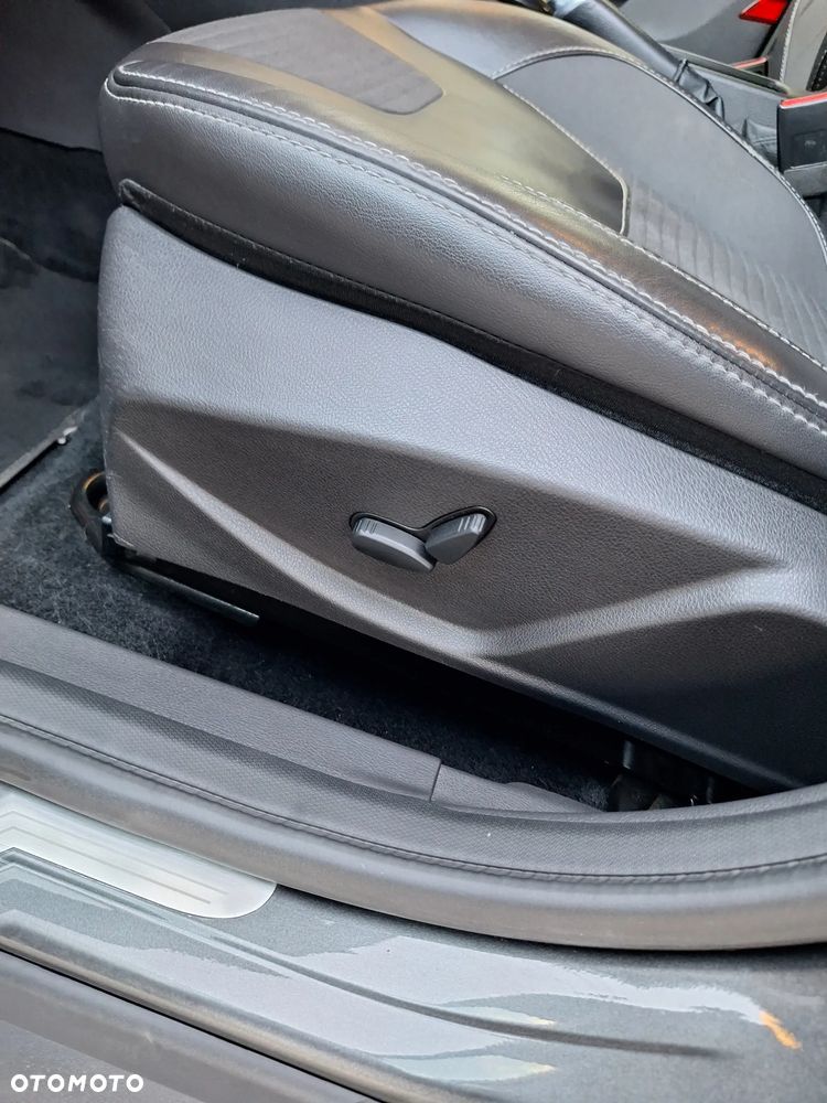 Ford Focus - 20
