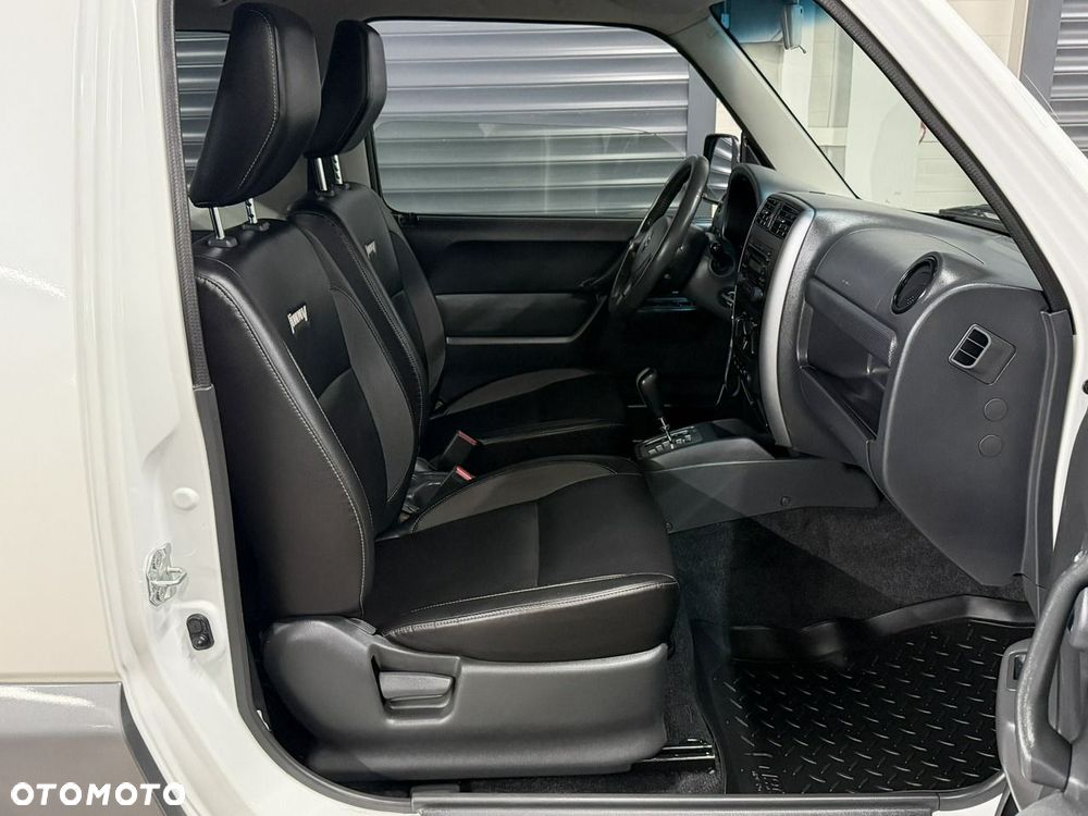 Suzuki Jimny - 17