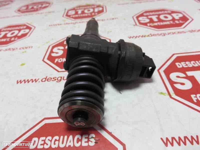 INJETOR SEAT LEON 2003 -038130073AL - 4