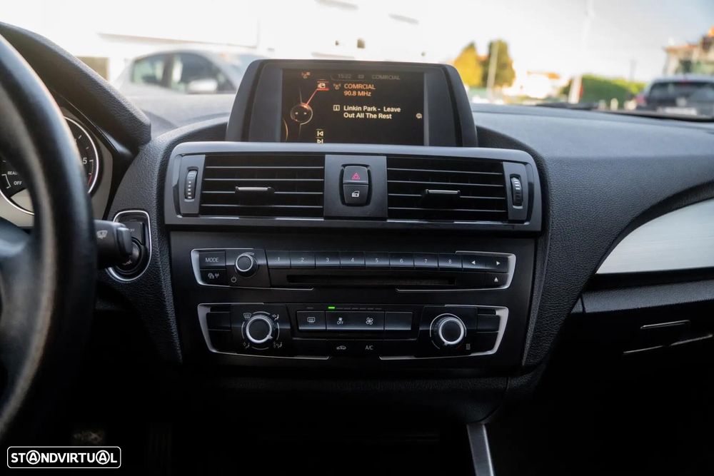 BMW 116 d EDynamics Line Sport - 23