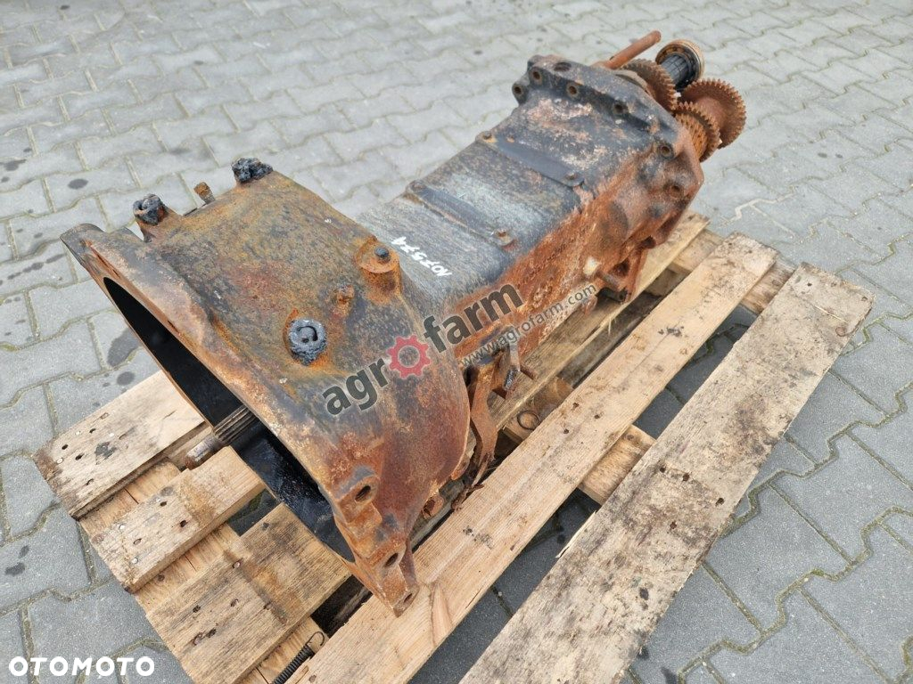Skrzynia biegów Agroplus F 75 - 2