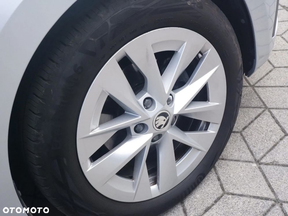 Skoda Octavia 1.5 TSI ACT Ambition - 7