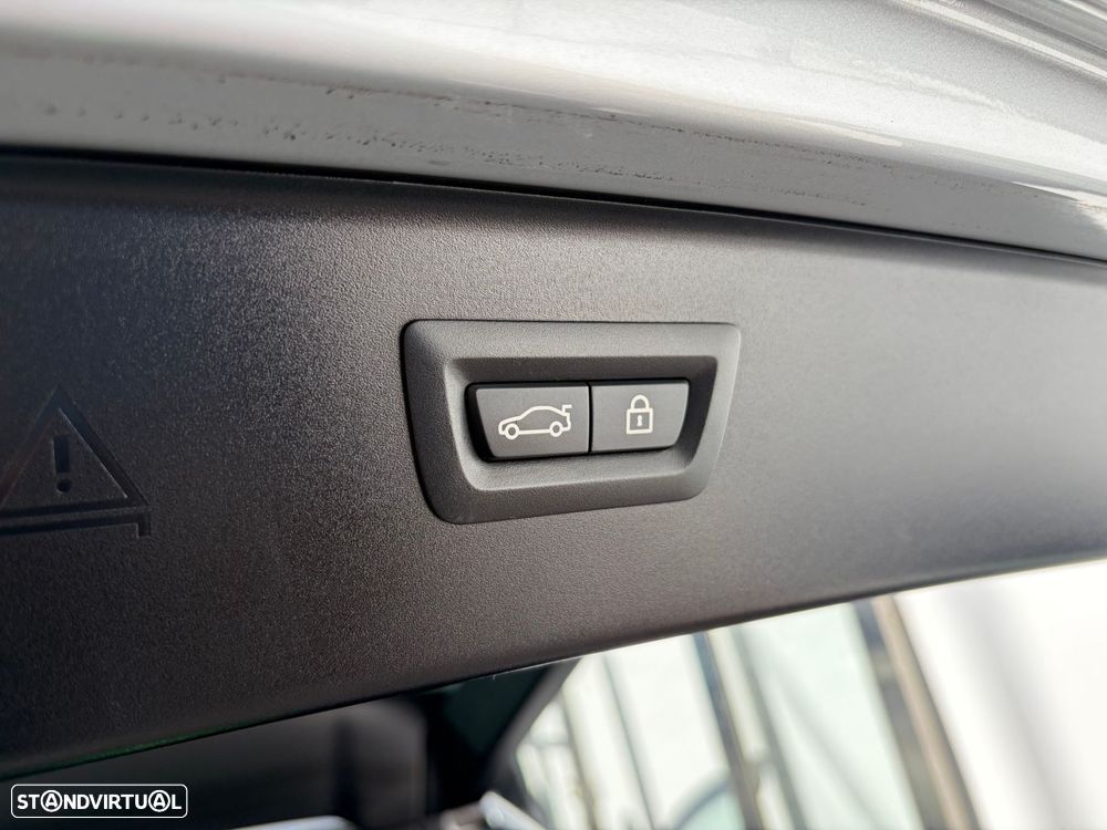 BMW 520 d Pack Desportivo M Auto - 7