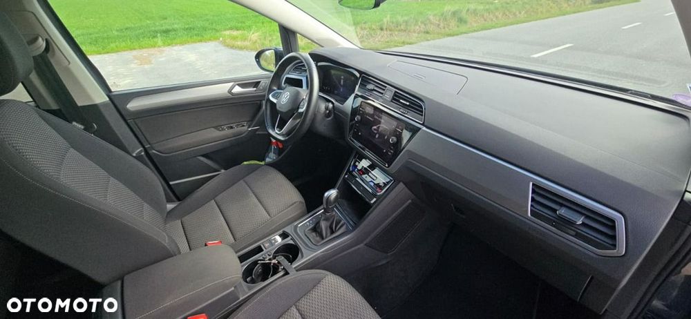 Volkswagen Touran - 40