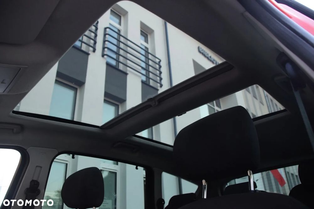 Ford S-Max 2.0 Titanium - 19