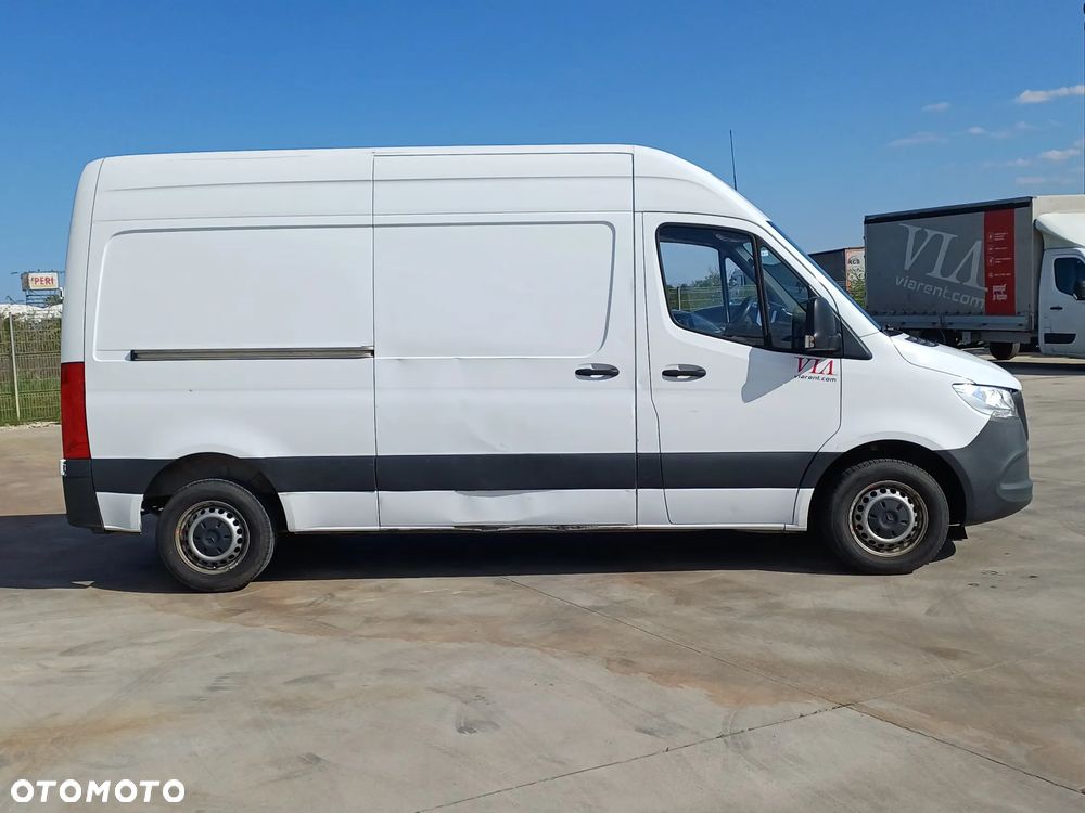 Mercedes-Benz SPRINTER - 3